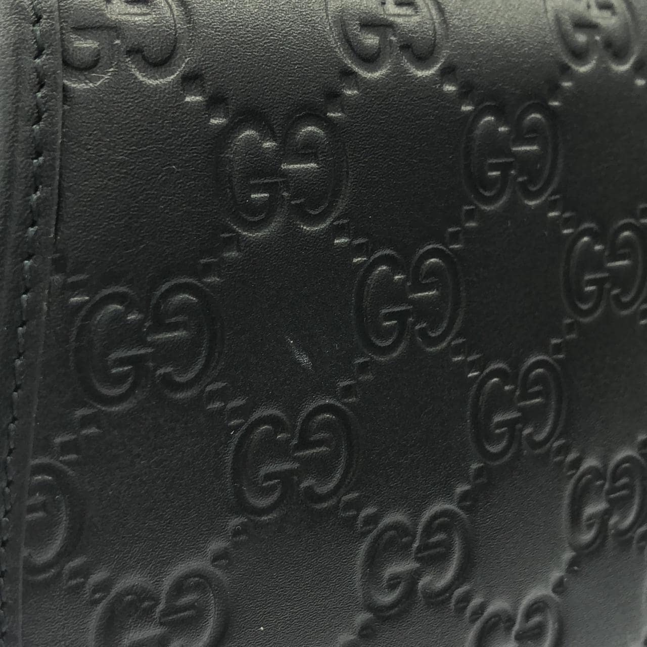 グッチ GG EMBLEM 848882 AAFDV ショルダーバッグ