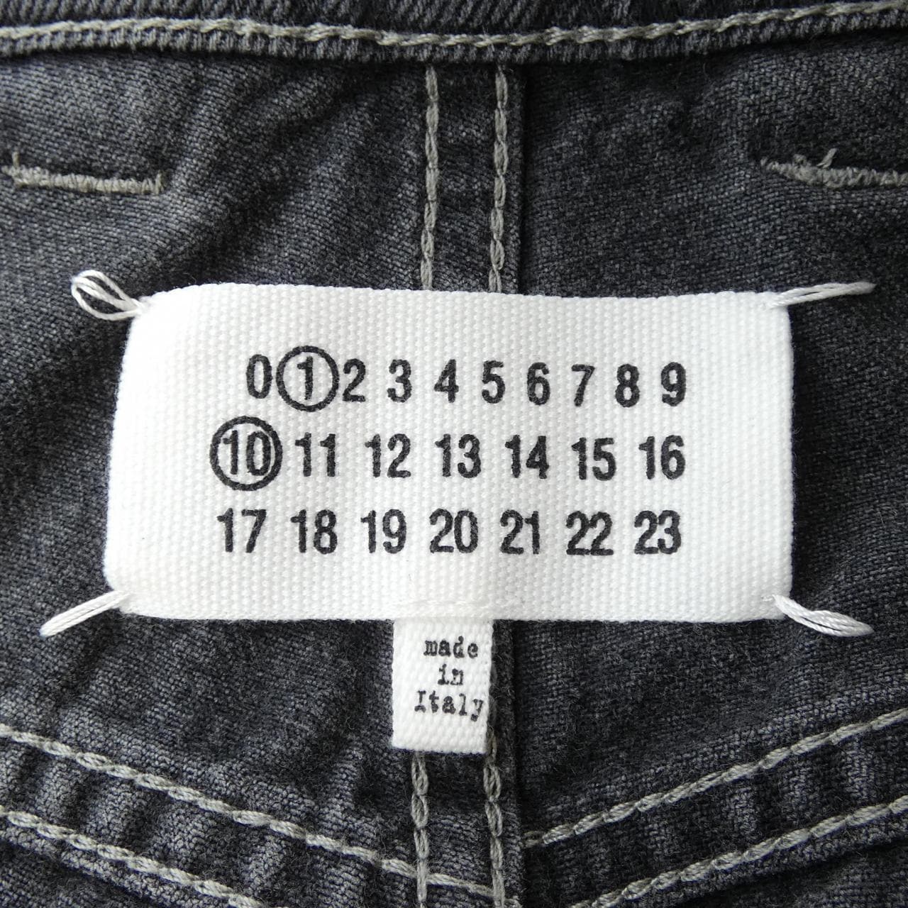 メゾンマルジェラ Maison Margiela S50LA0204 UNISEX ジーンズ