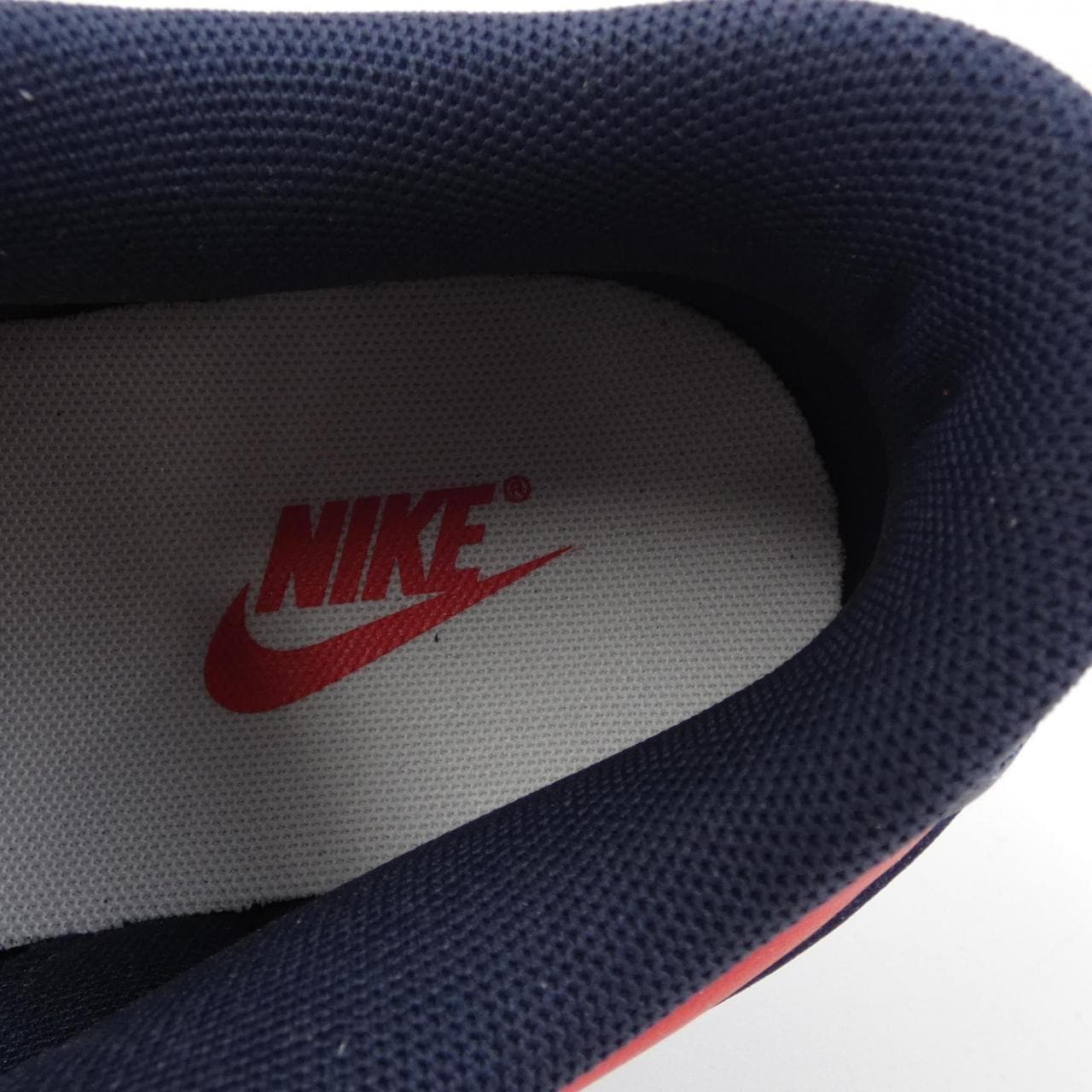 ナイキ NIKE スニーカー
