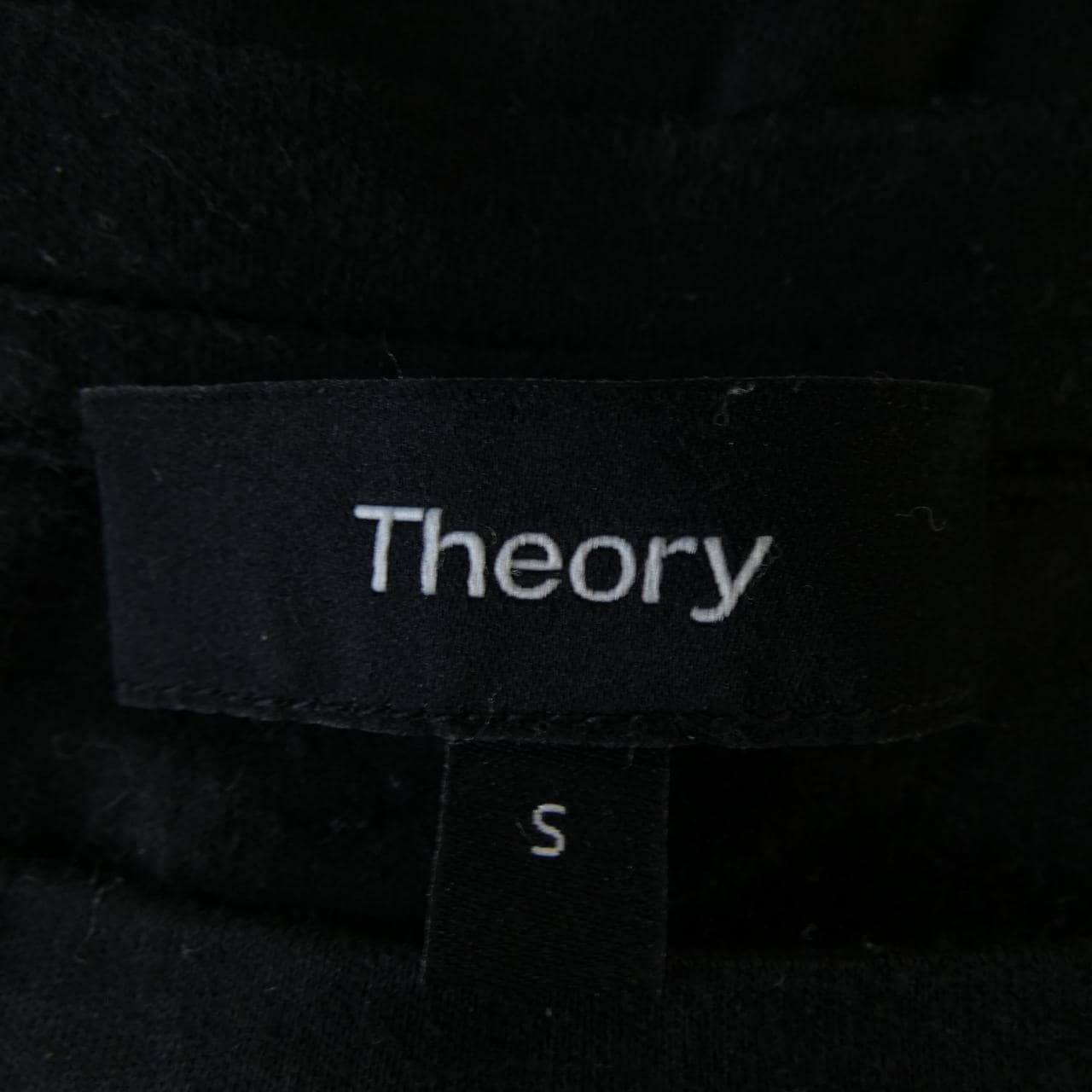 セオリー theory Tシャツ