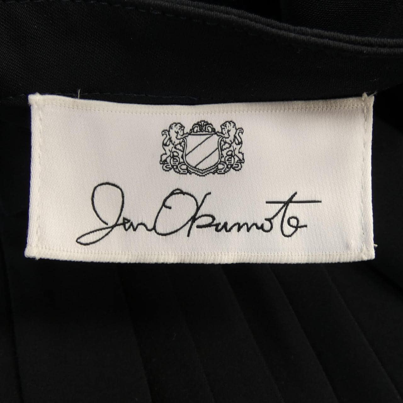 JUN OKAMOTO トップス