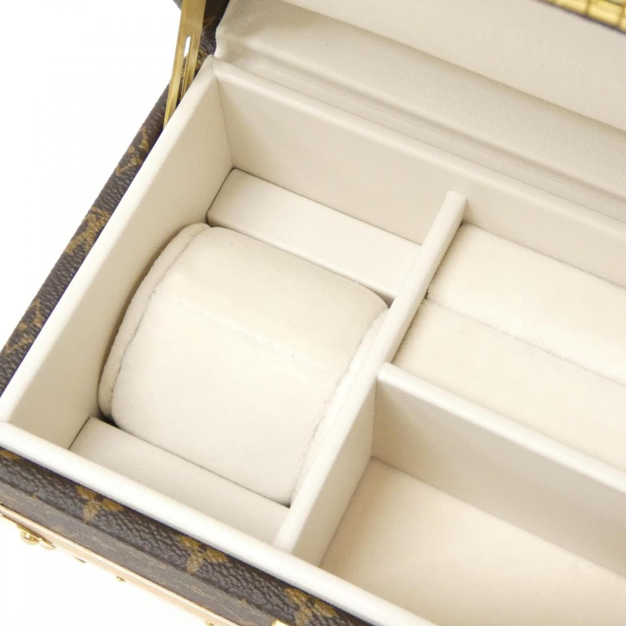 LOUIS VUITTON Monogram Mini Malle Bijou Jewelry Case M26066
