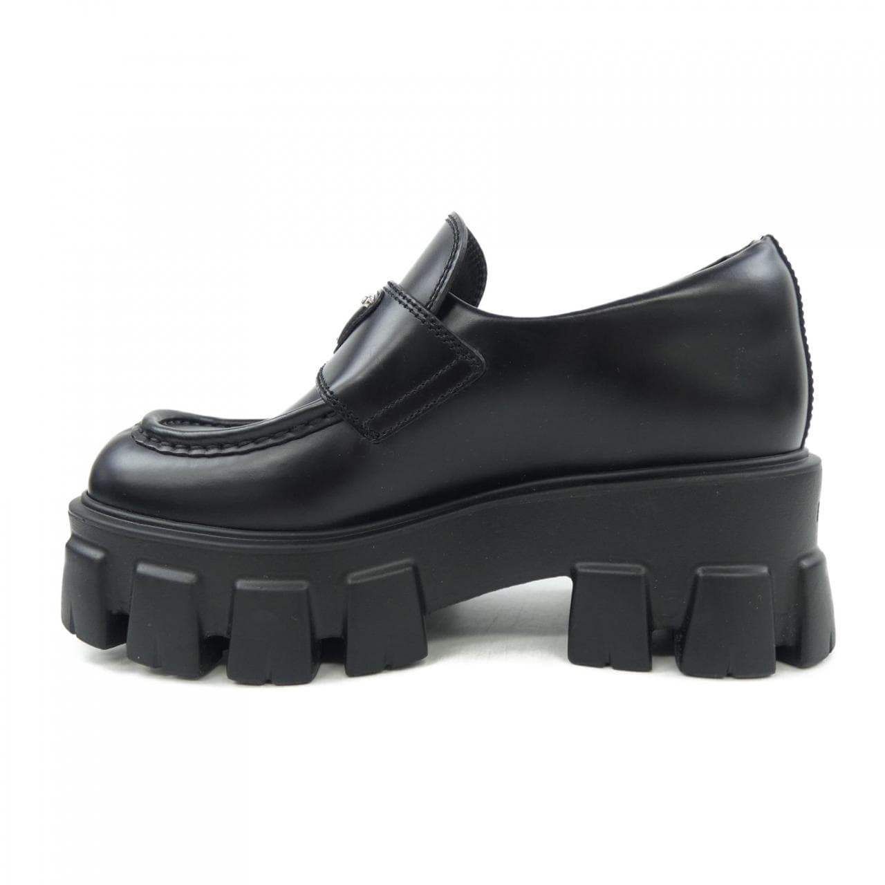 プラダ PRADA モノリス ローファー トライアングルロゴ 1D649M シューズ