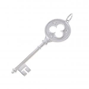 ティファニー クローバー キー ペンダント