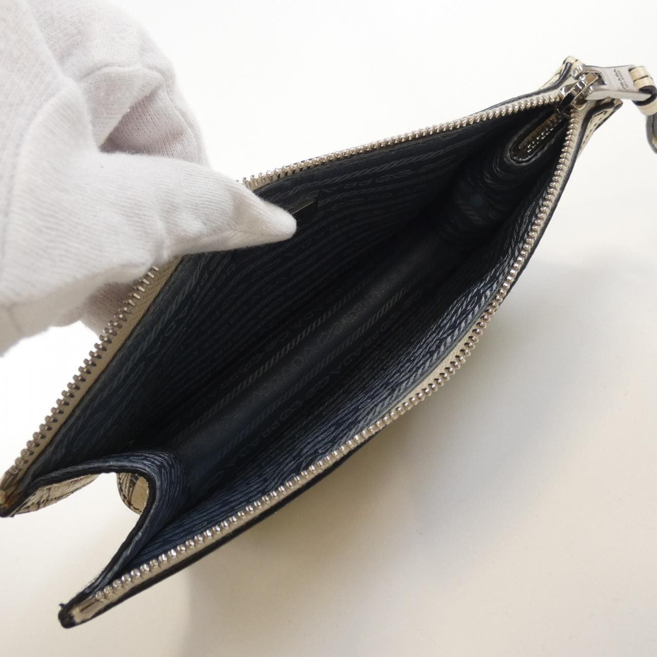 プラダ 1ND009 ポーチ