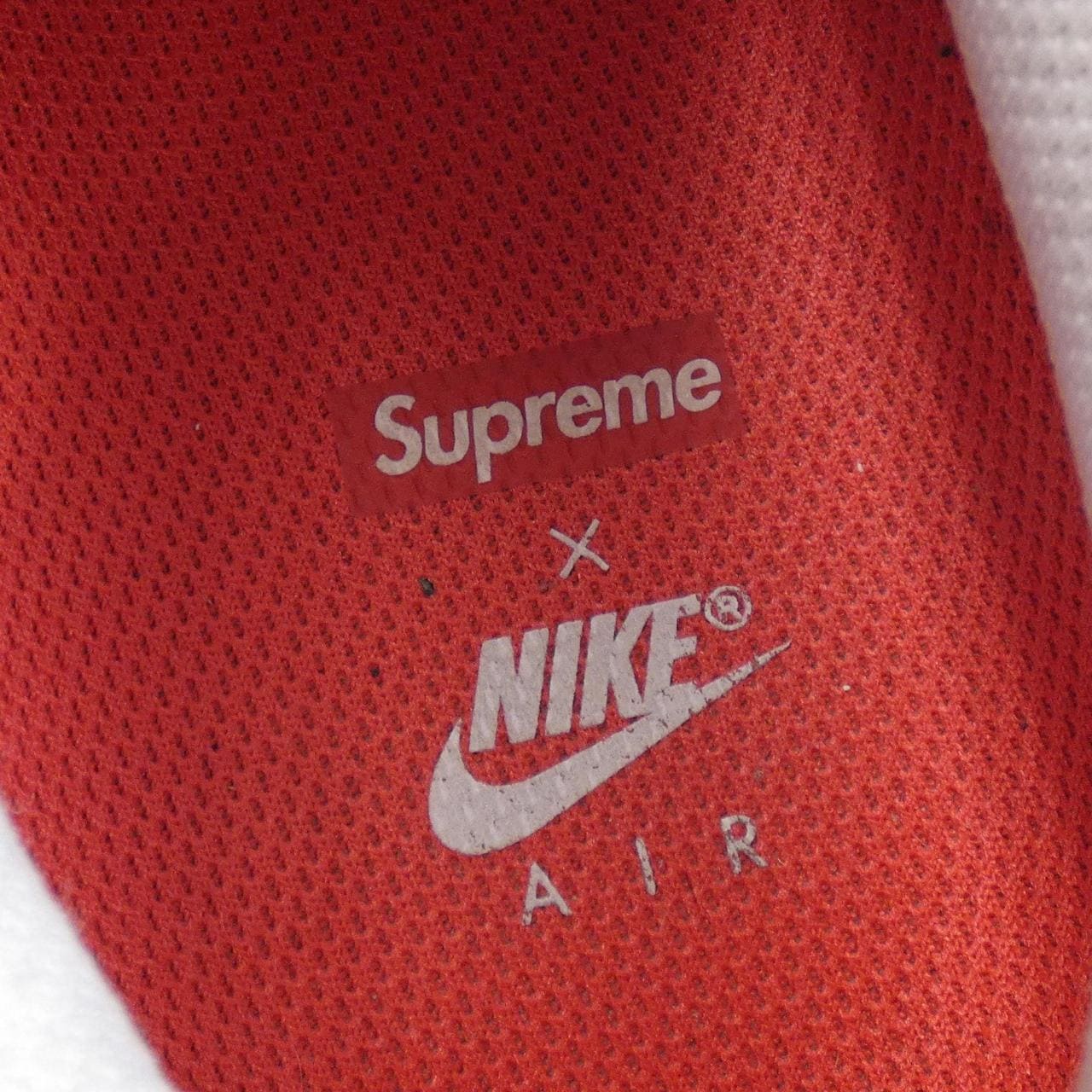 ナイキシュプリーム NIKE×SUPREME スニーカー