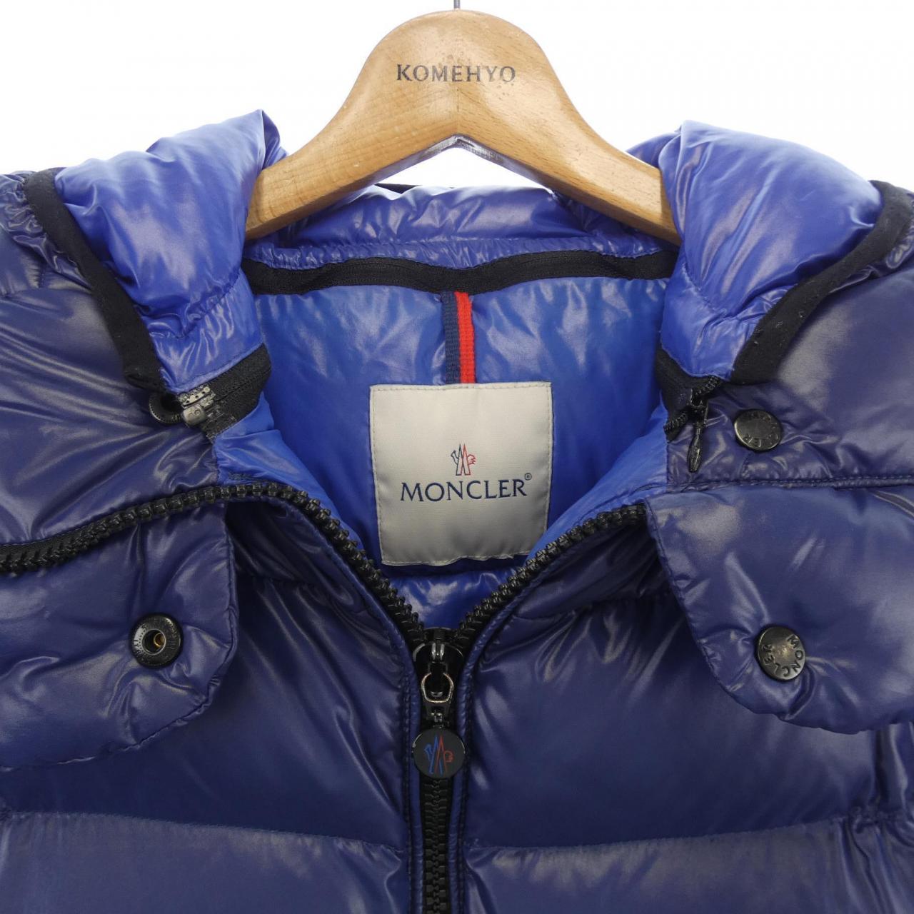 モンクレール MONCLER ダウンジャケット