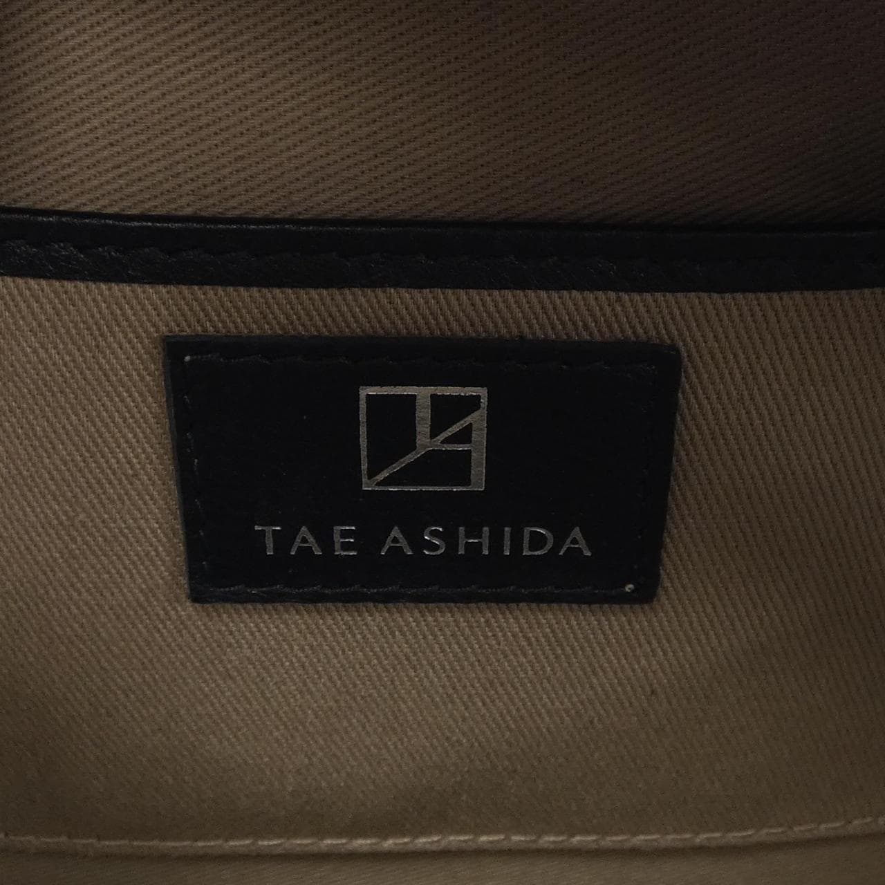 タエアシダ TAE ASHIDA BAG