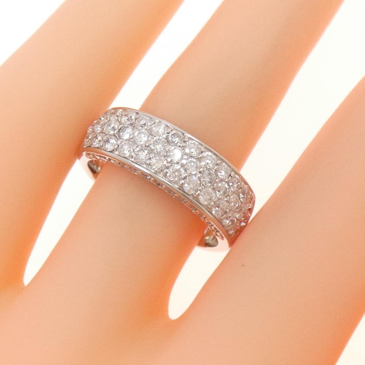 PT パヴェ ダイヤモンド リング 1.26CT