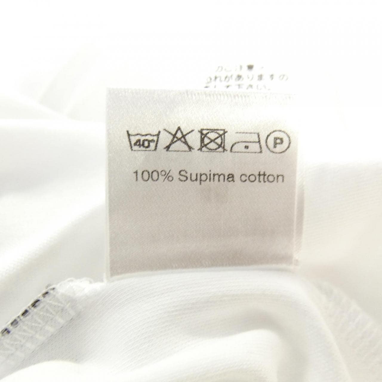 アンティーチポ ANTICIPO Tシャツ