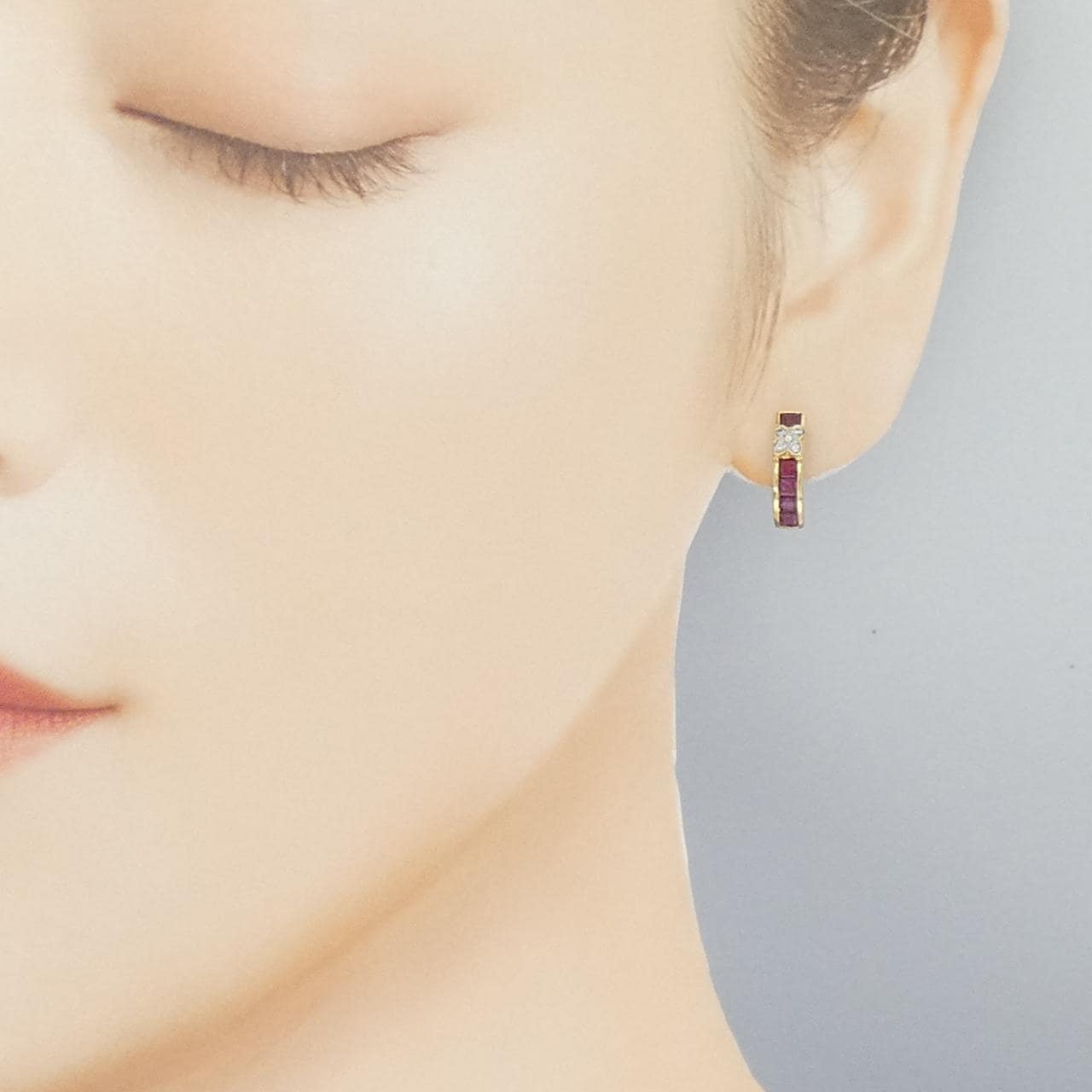 K14YG/K14WG Ruby Earrings