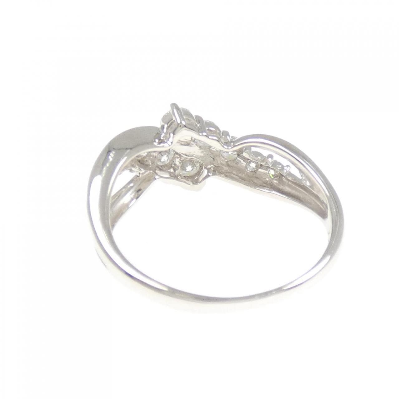 PT900 ダイヤモンド リング 0.70CT