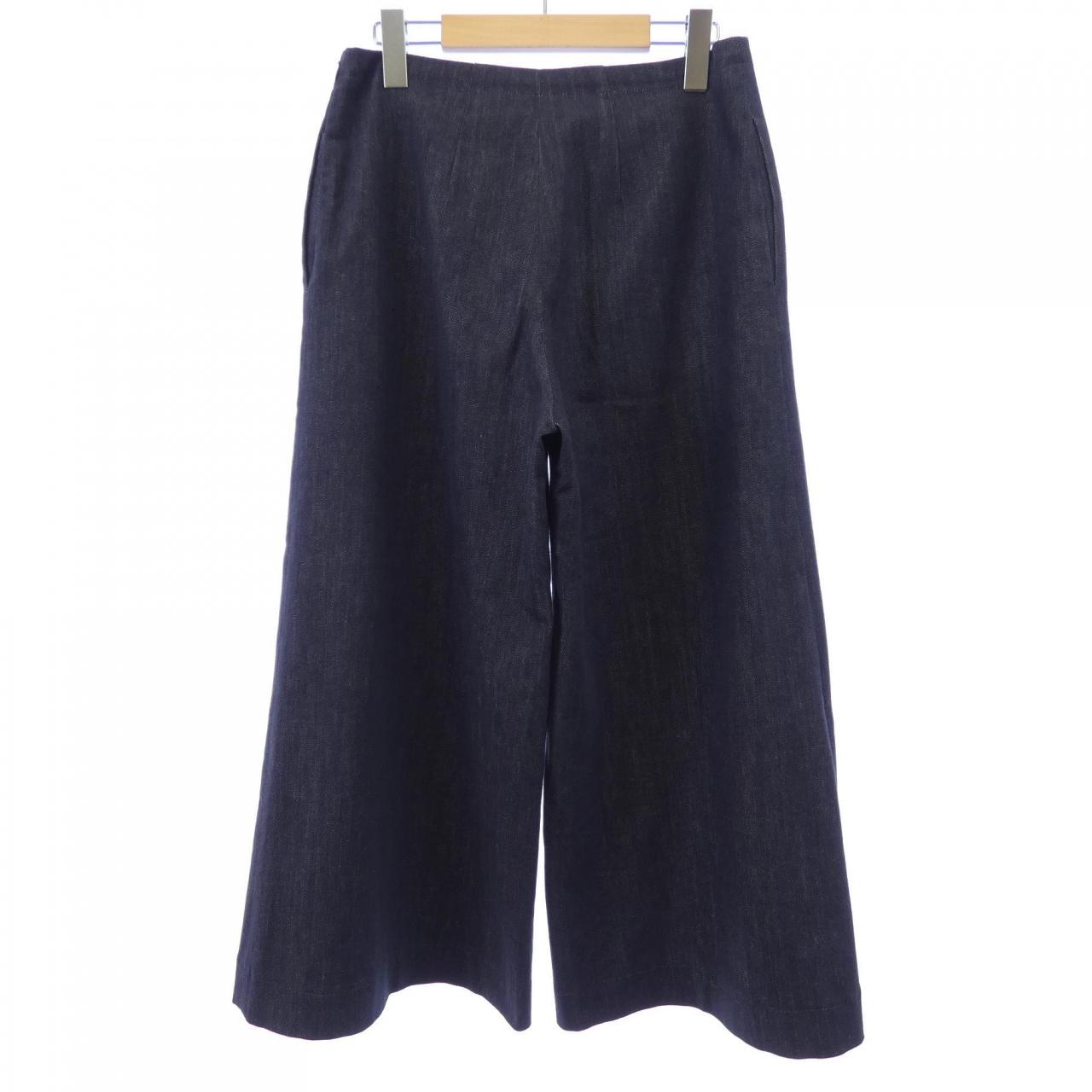 フォクシーニューヨーク FOXEY NEW YORK 37027 ジーンズ