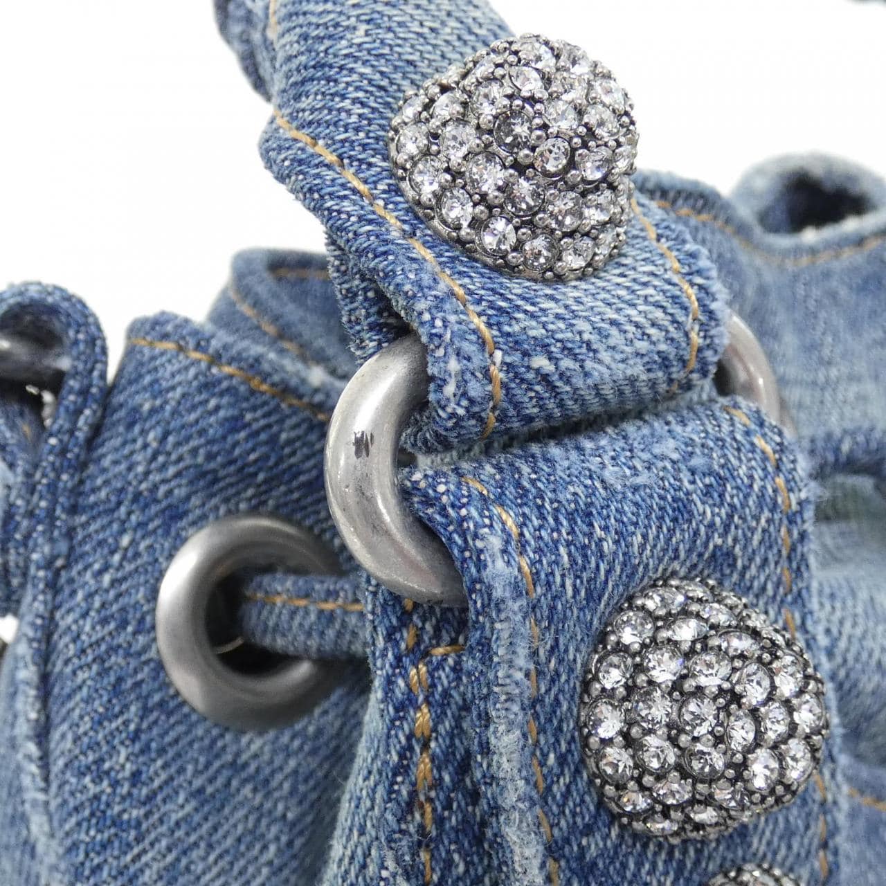 バレンシアガ LE CAGOLE BUCKET 702432 2109U バッグ