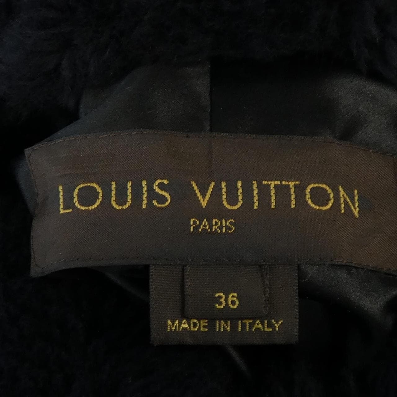 ルイヴィトン LOUIS VUITTON ムートンコート
