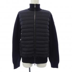 モンクレール MONCLER ダウンジャケット