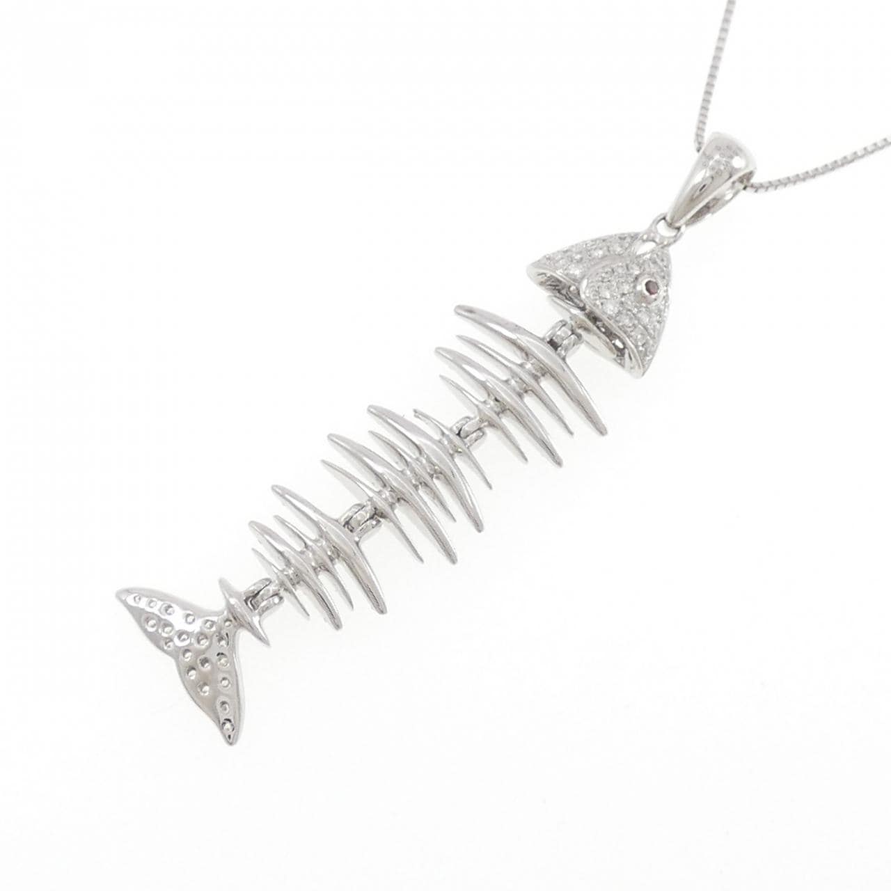 18KWG/K18WG フィッシュ ガーネット ネックレス 0.018CT