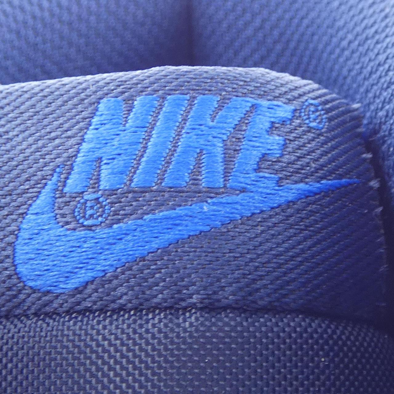 ナイキ NIKE DJ6189-400 スニーカー