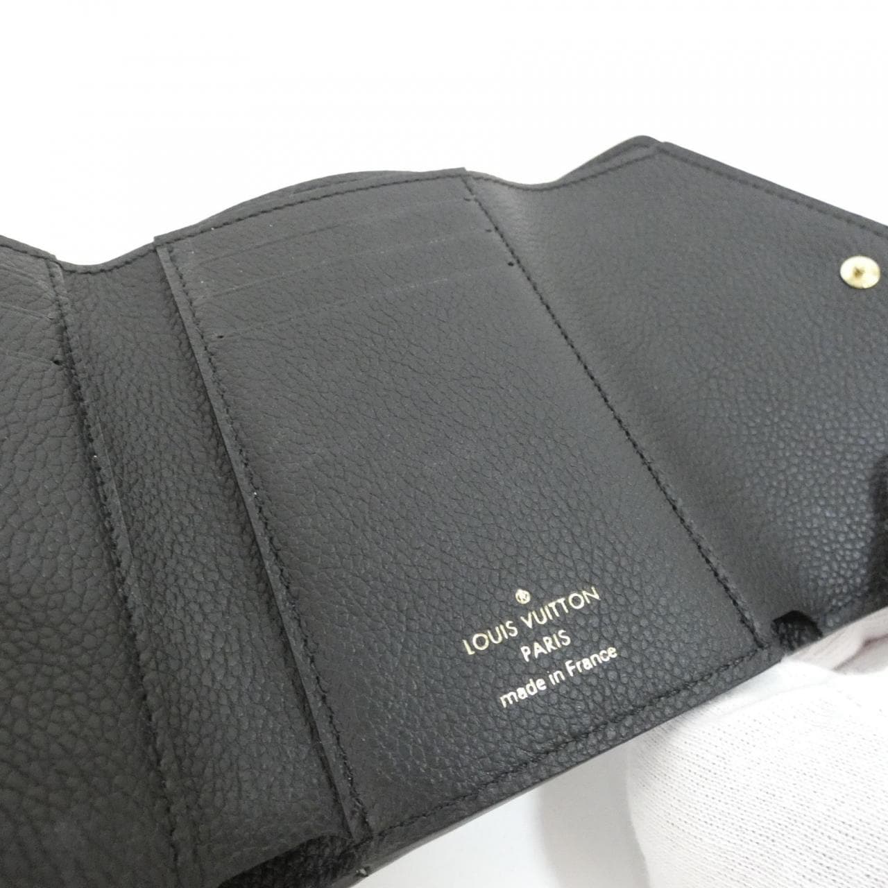 ルイヴィトン モノグラム アンプラント ポルトフォイユ ヴィクトリーヌ M64060 財布