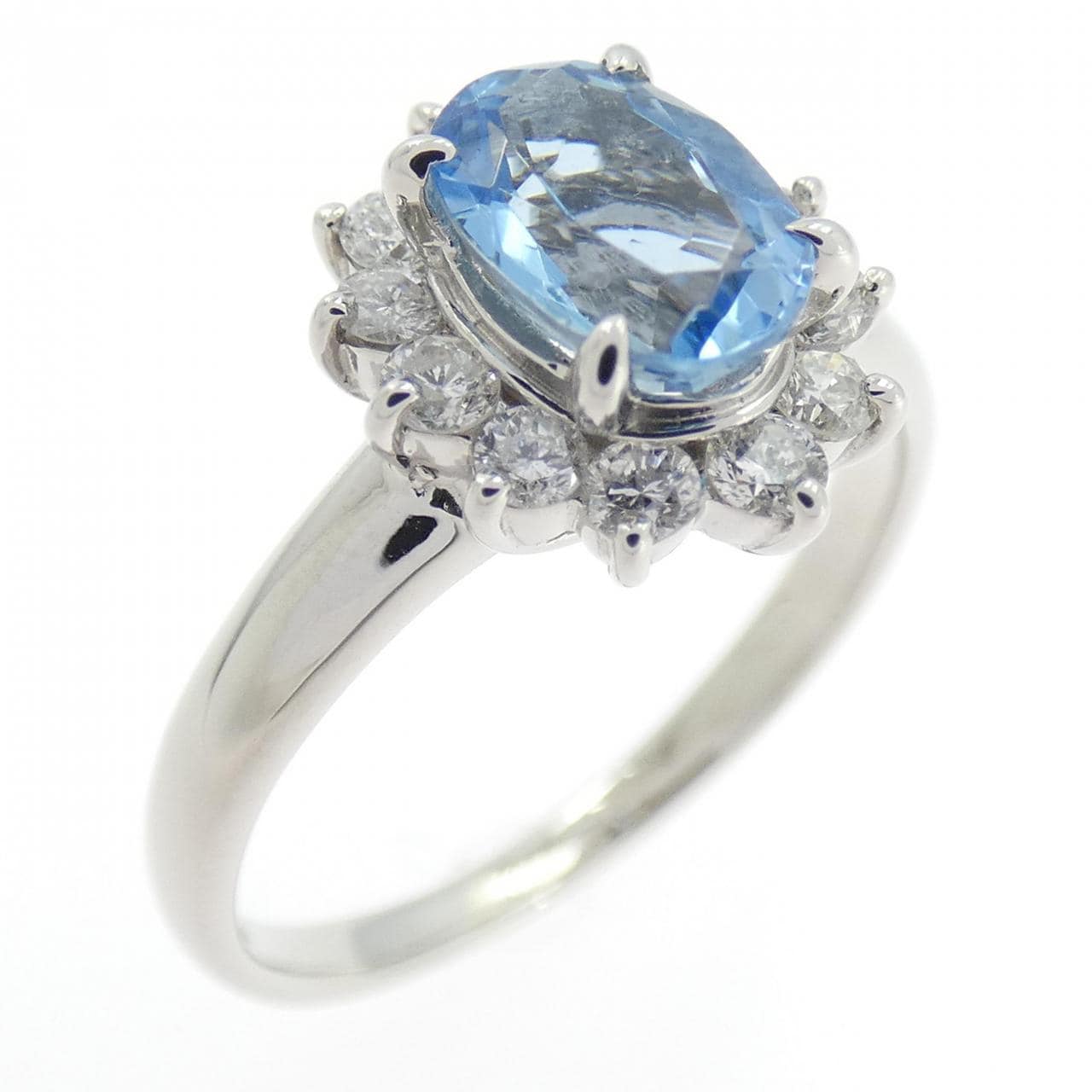 PT900 Aquamarine Ring