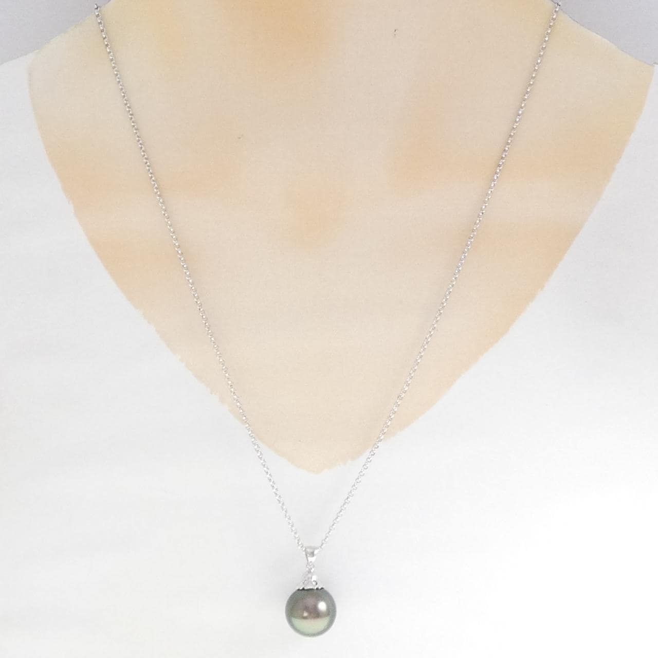 K18WG 黒蝶パール ネックレス 13.5mm