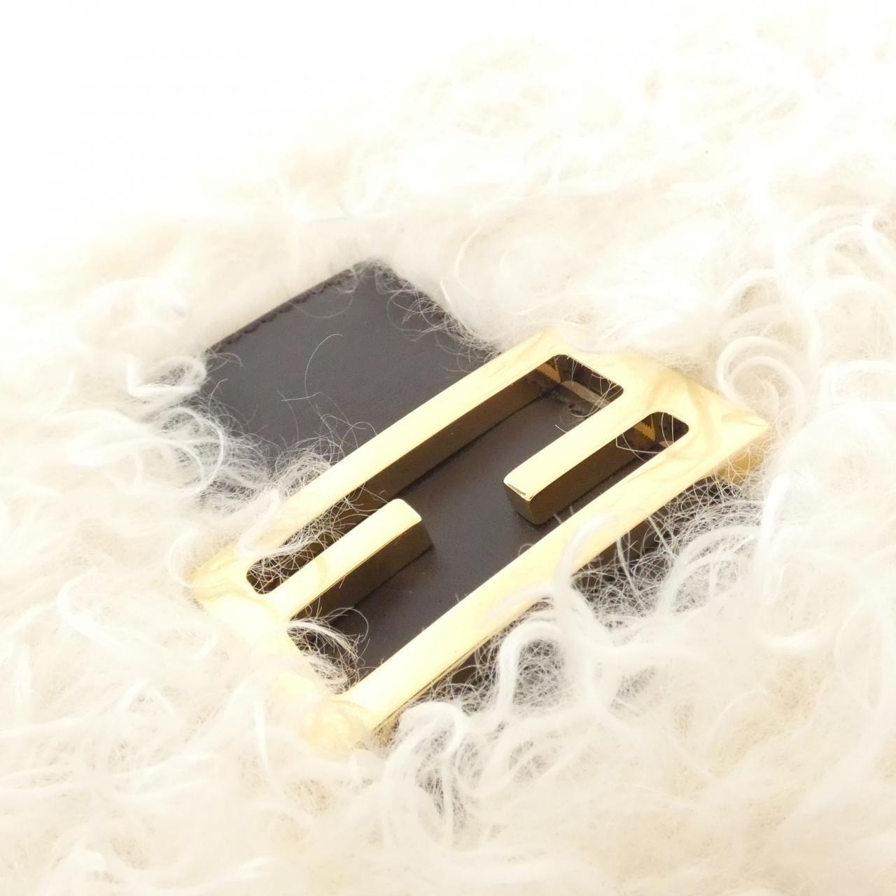 フェンディ バゲット 8BR600 ALM3 ショルダーバッグ