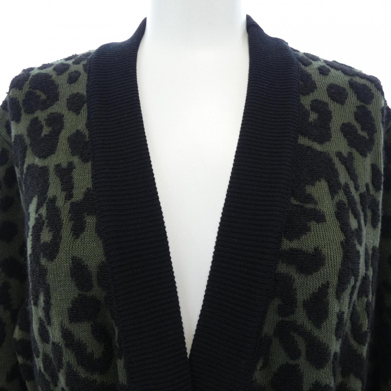 ビーブルマリン be Blumarine カーディガン