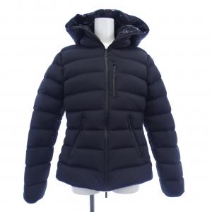 モンクレール MONCLER ダウンジャケット