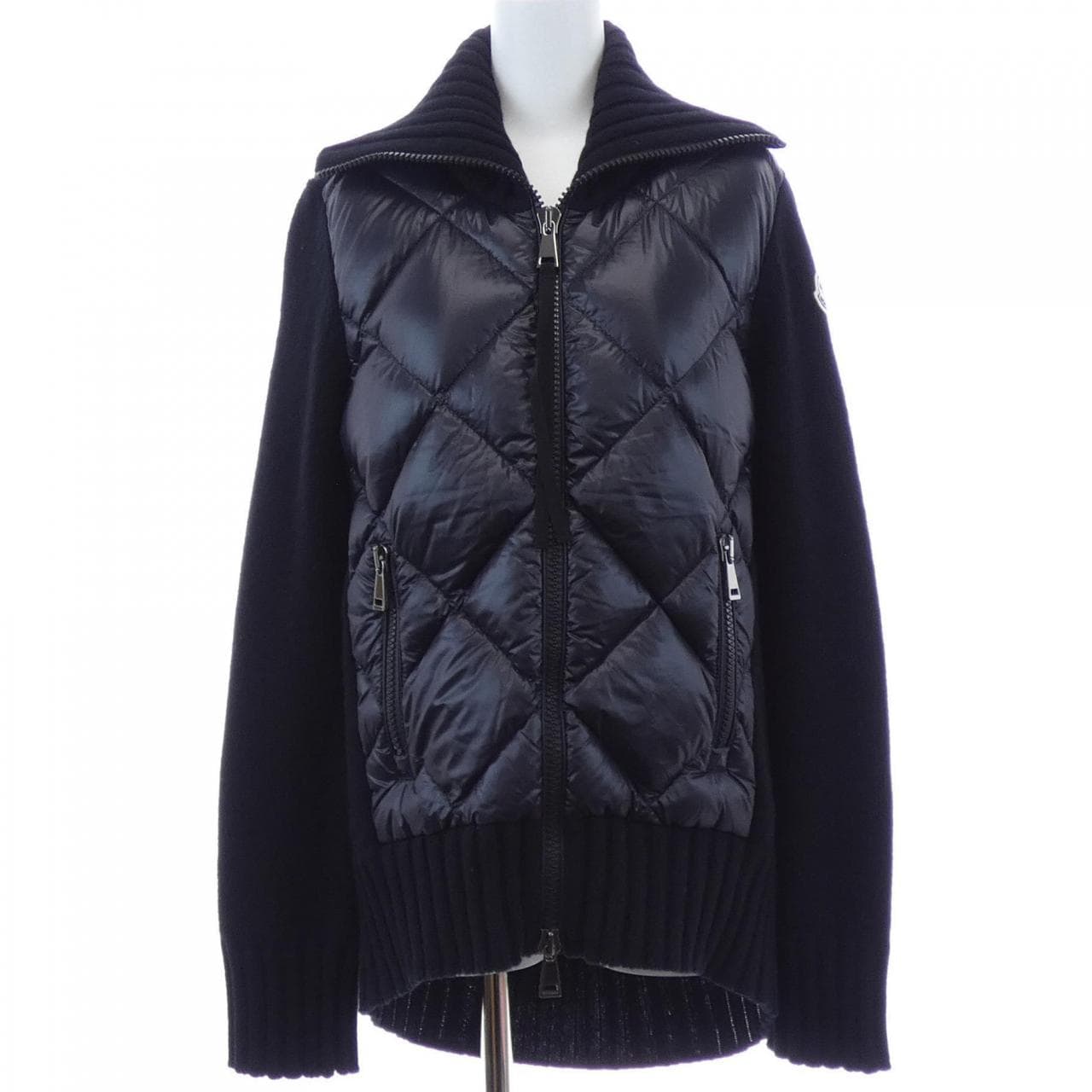 モンクレール MONCLER 20939B51600 ダウンジャケット
