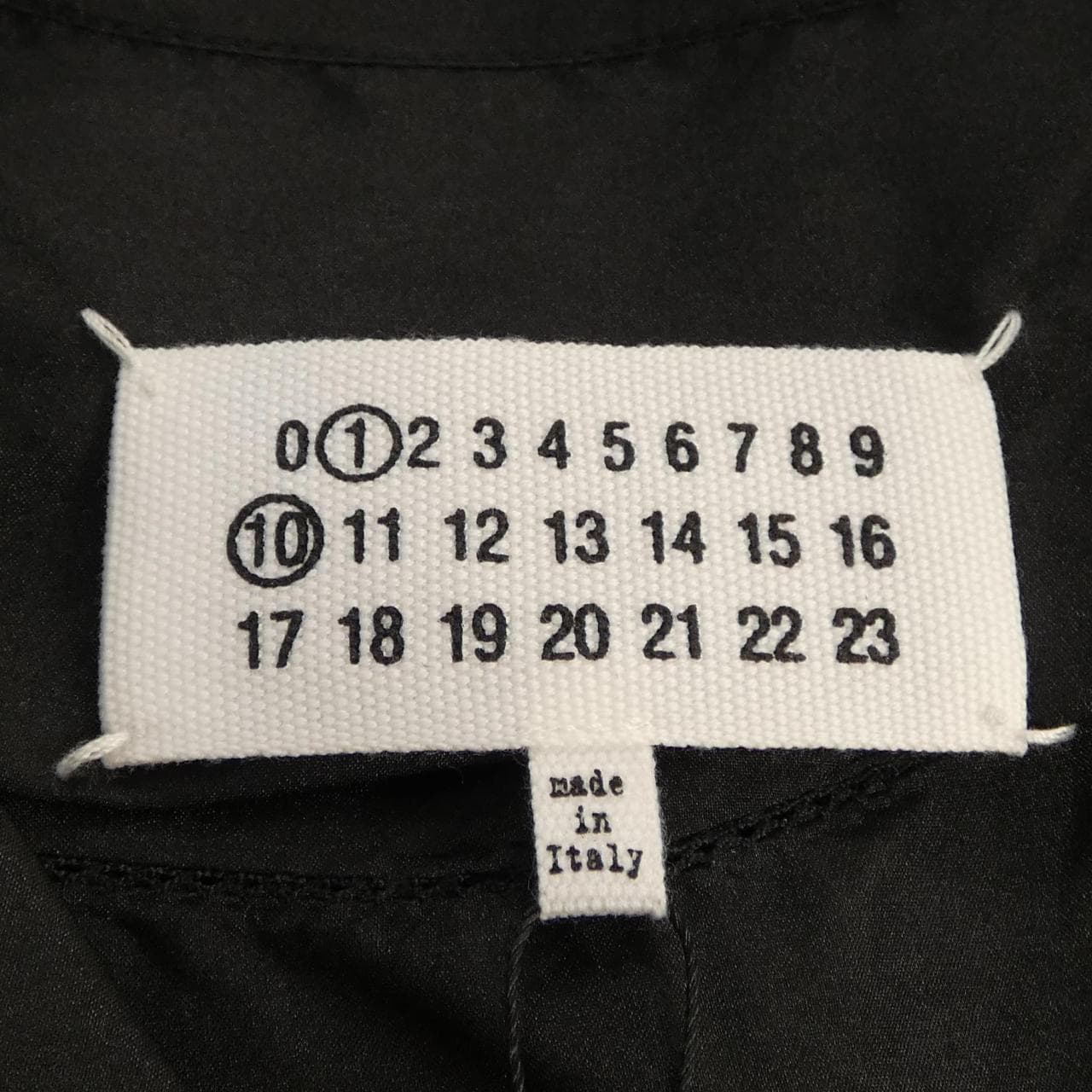 メゾンマルジェラ Maison Margiela S51NC0628 M35534 トップス
