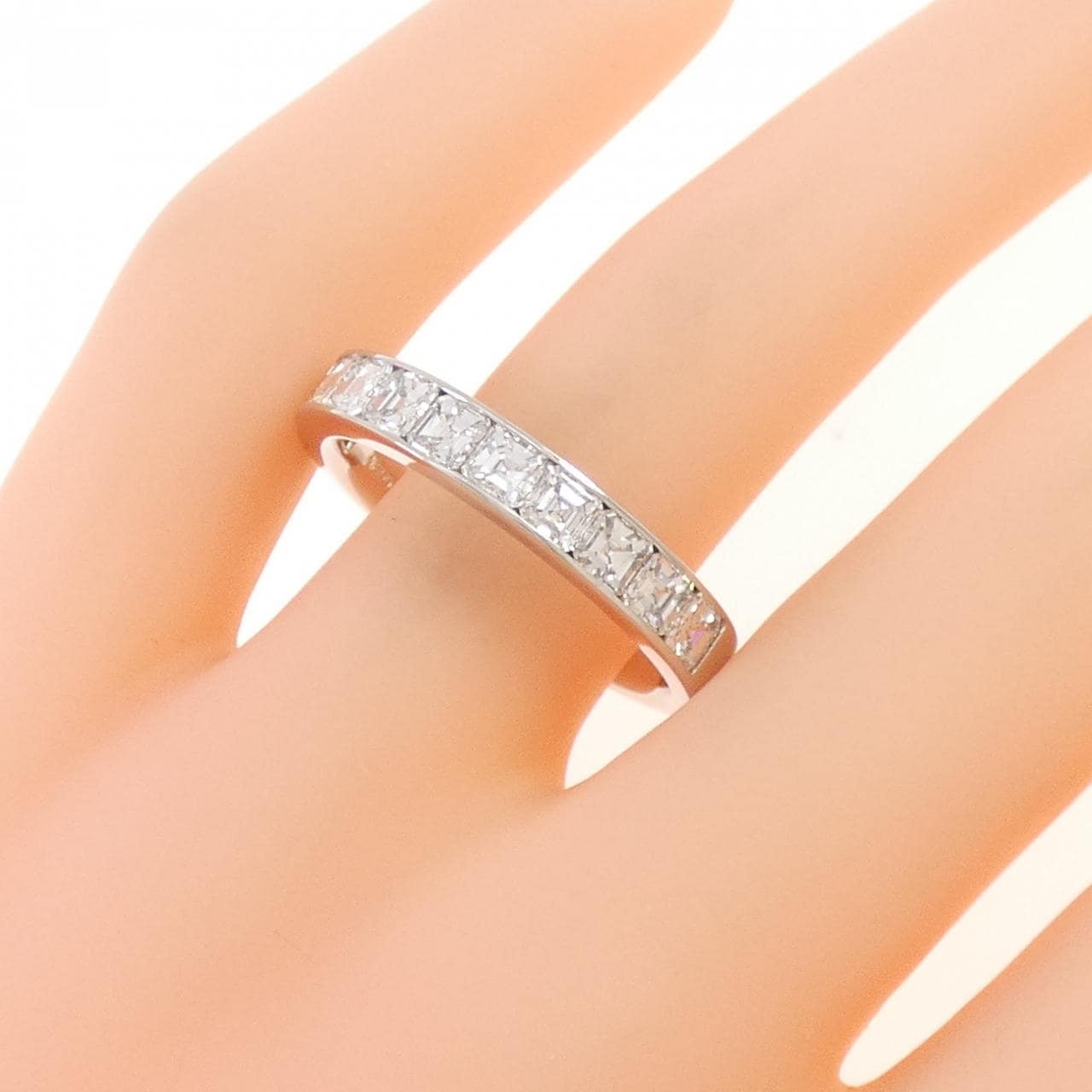 PT900 ハーフエタニティ ダイヤモンド リング 1.70CT