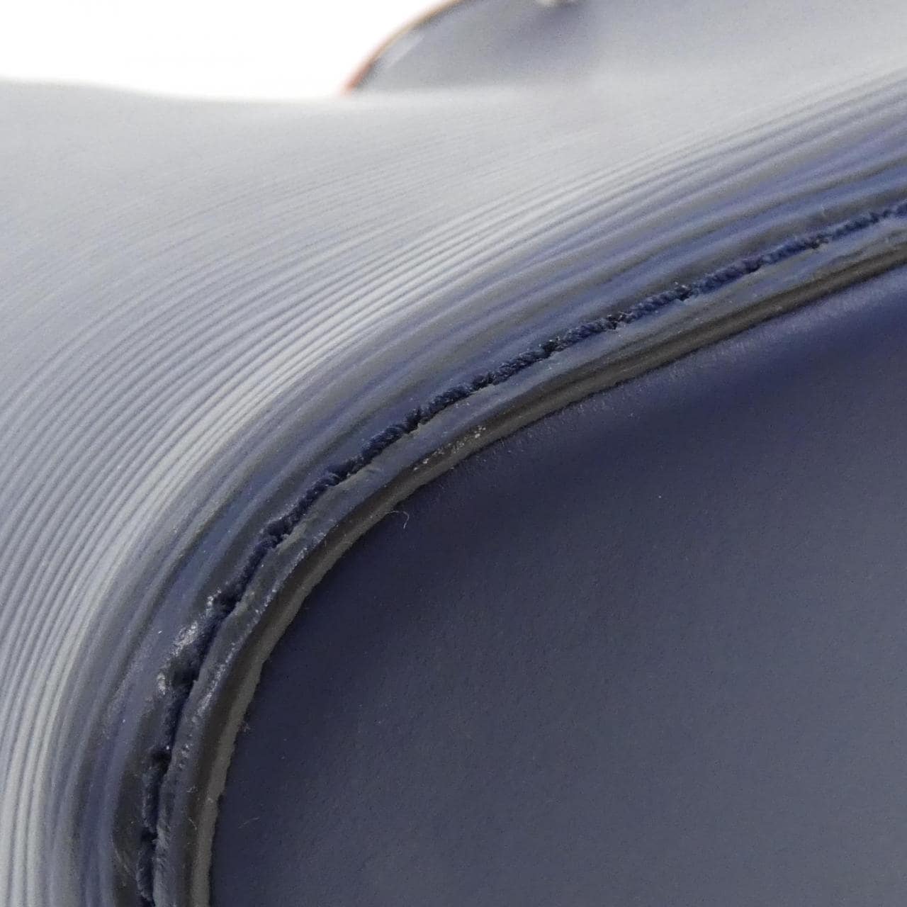 ルイヴィトン エピ ネオ ノエ M54367 ショルダーバッグ