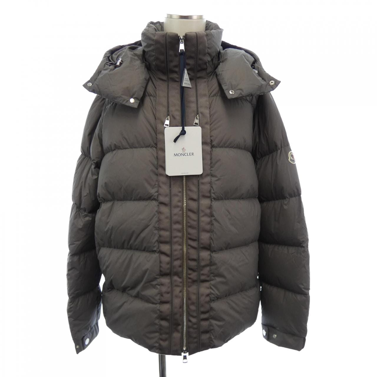 モンクレール MONCLER ダウンジャケット