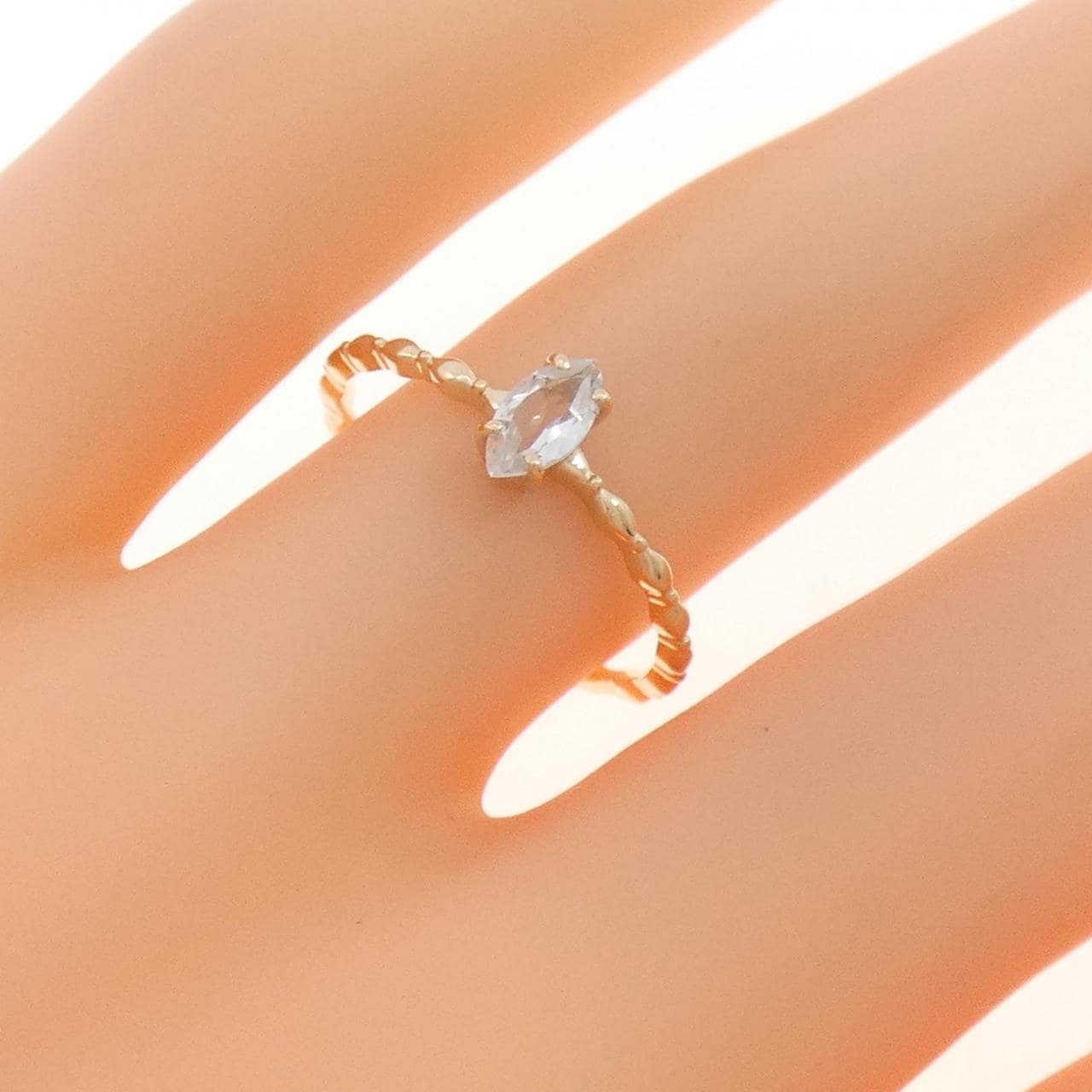 K10YG アクアマリン リング