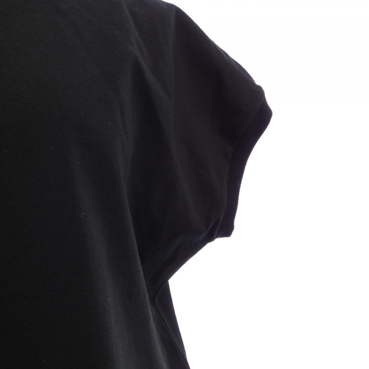 エイトン ATON Tシャツ