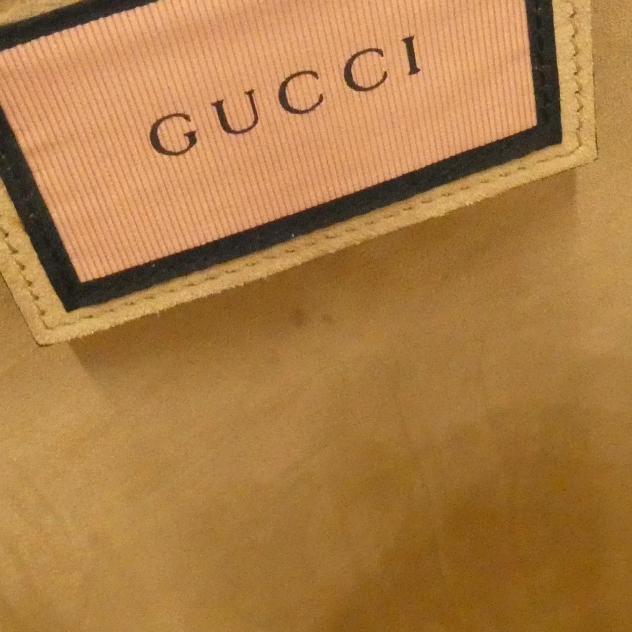 Gucci 414476 CVLPT包