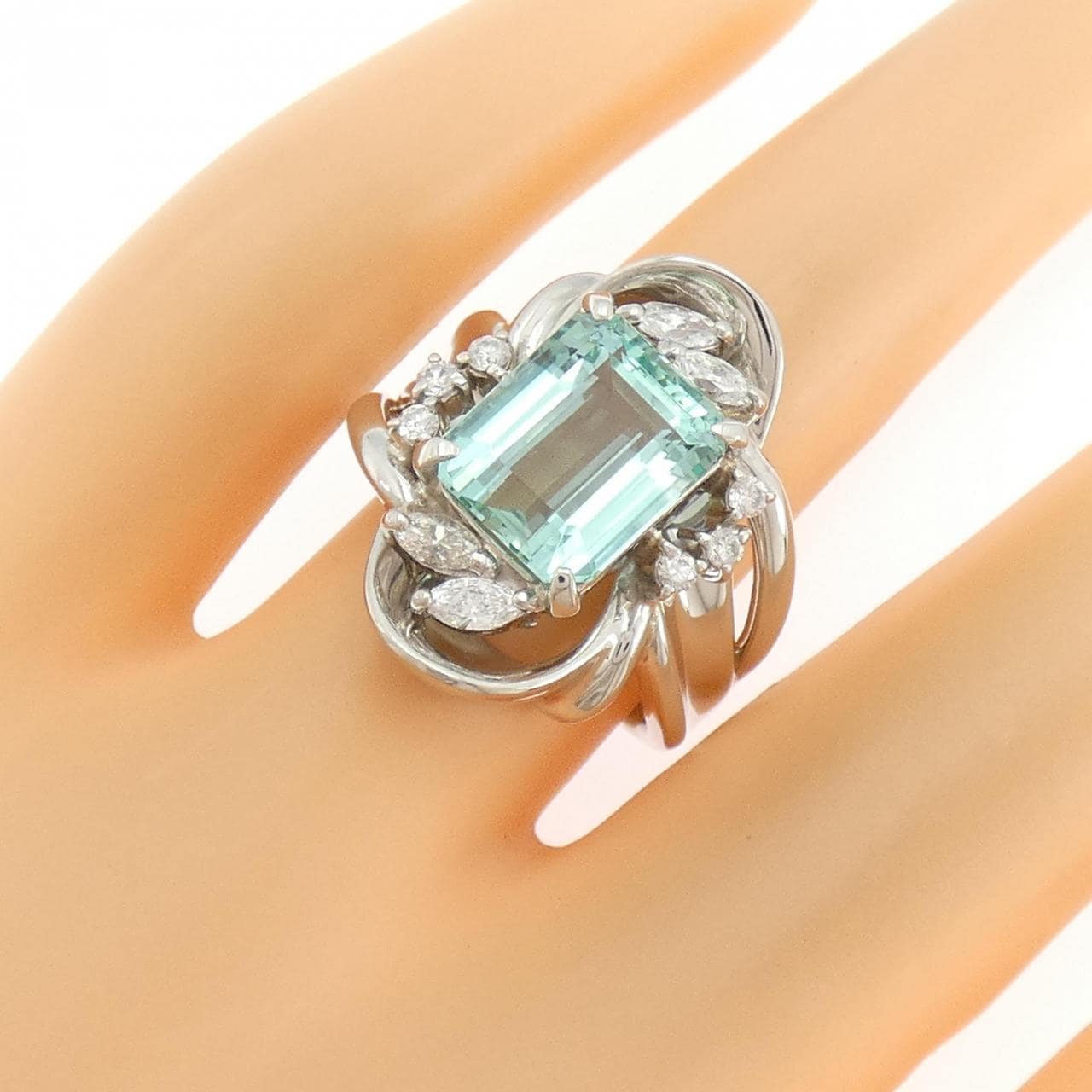 PT900 ベリル リング 3.82CT