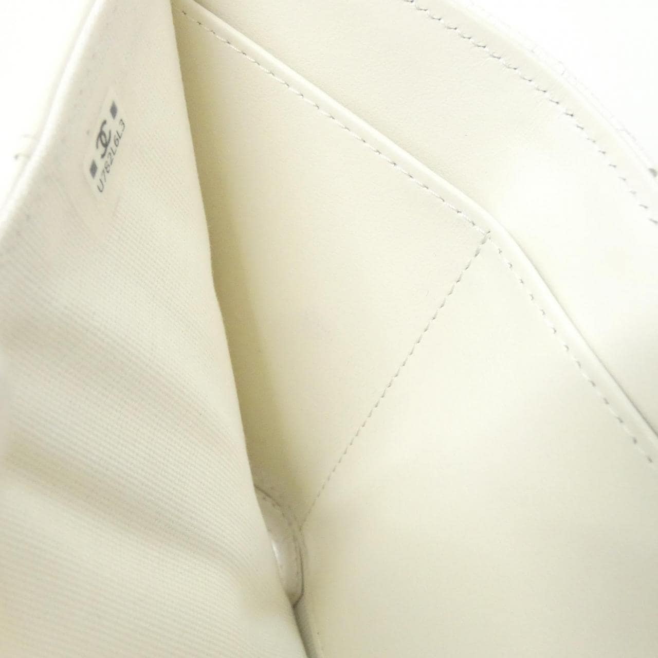 シャネル AP4713 財布