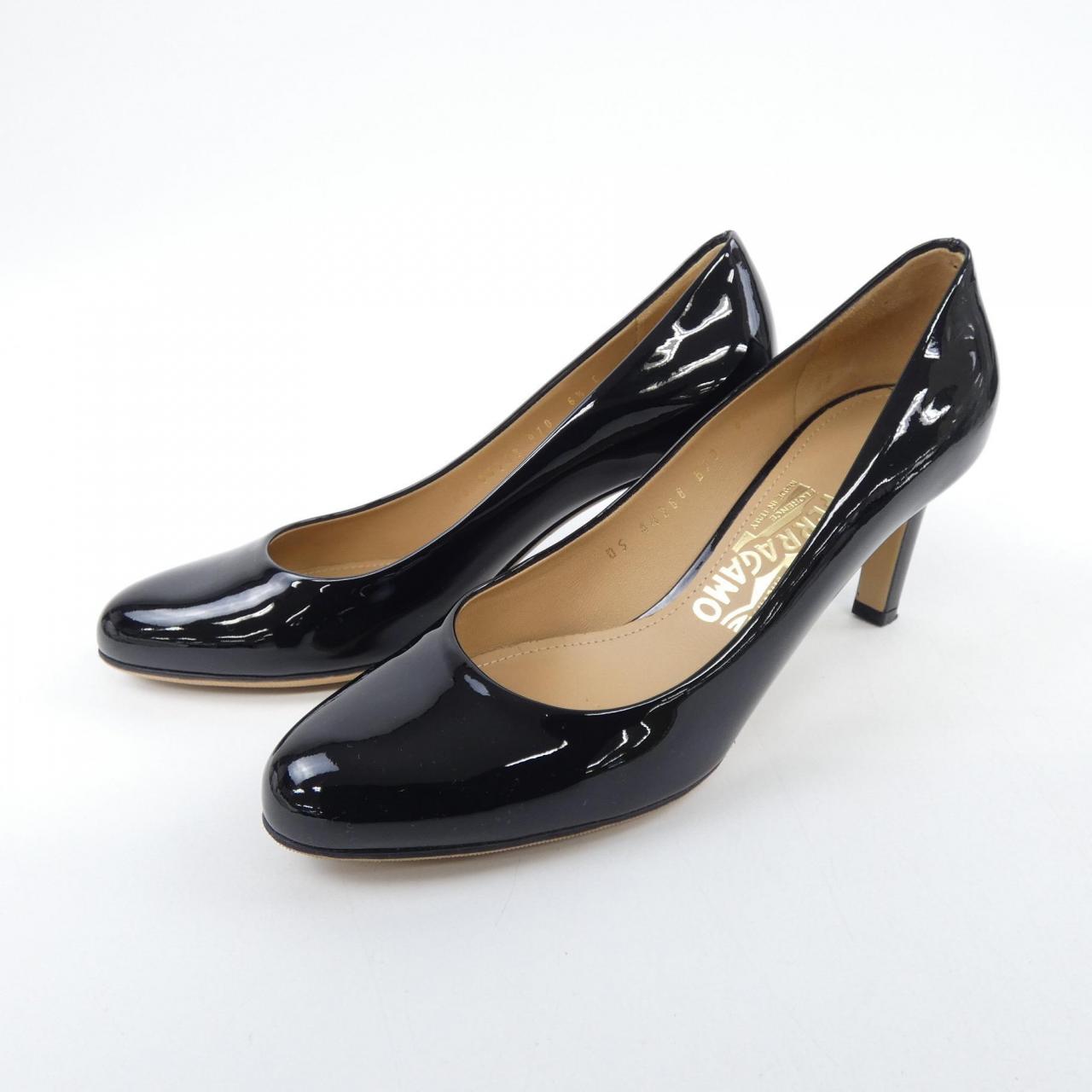 サルヴァトーレフェラガモ SALVATORE FERRAGAMO パンプス