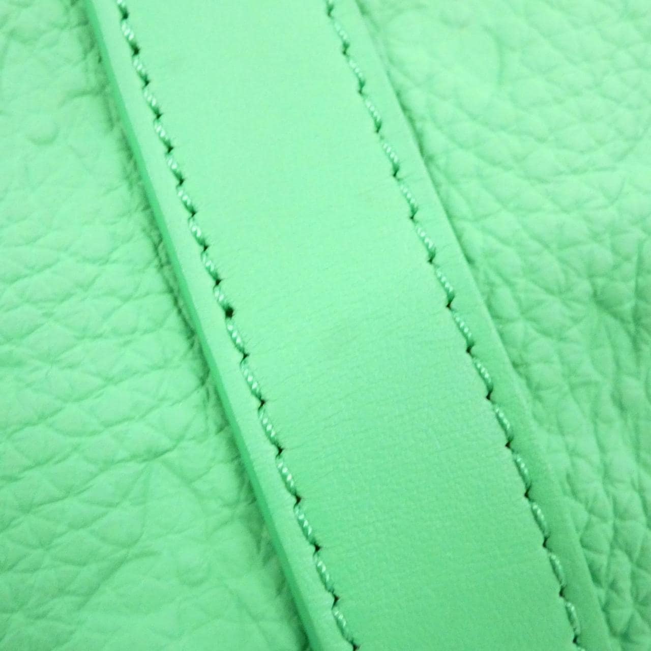 ルイヴィトン トリヨン モノグラム キーポル バンドリエール 25cm M20929 ボストンバッグ