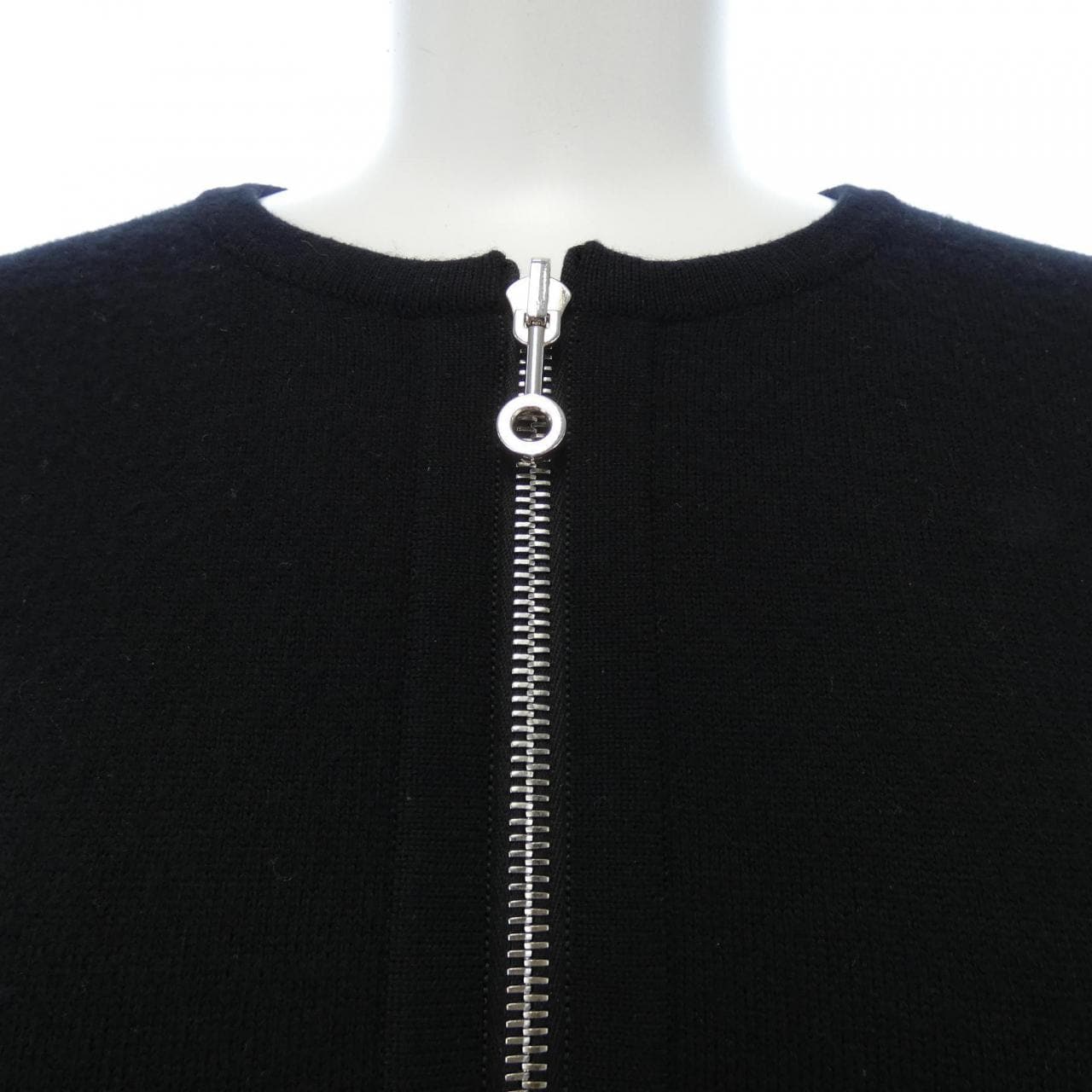 エルメス HERMES ノーカラージャケット