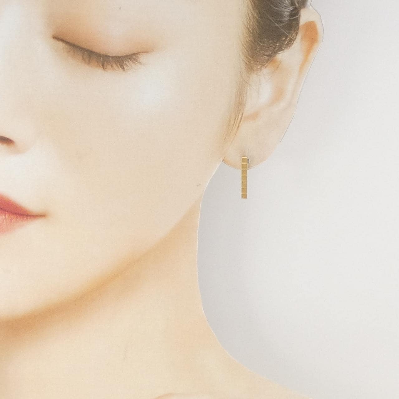 ショパール アイスキューブ ピアス