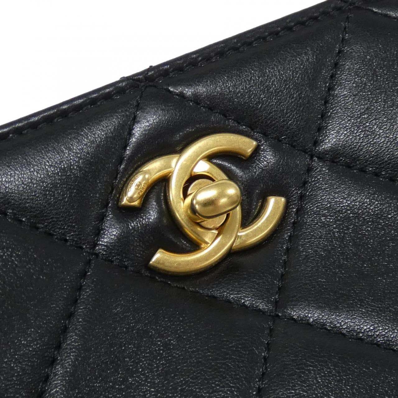 CHANEL AS5413 包
