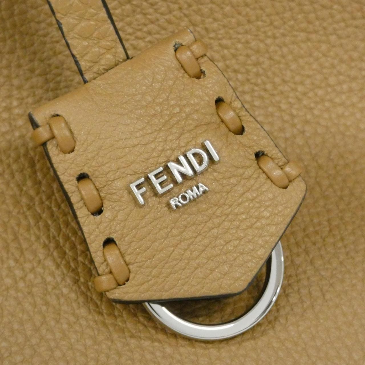FENDI By the Way 中号 8BL155 ASU2 包