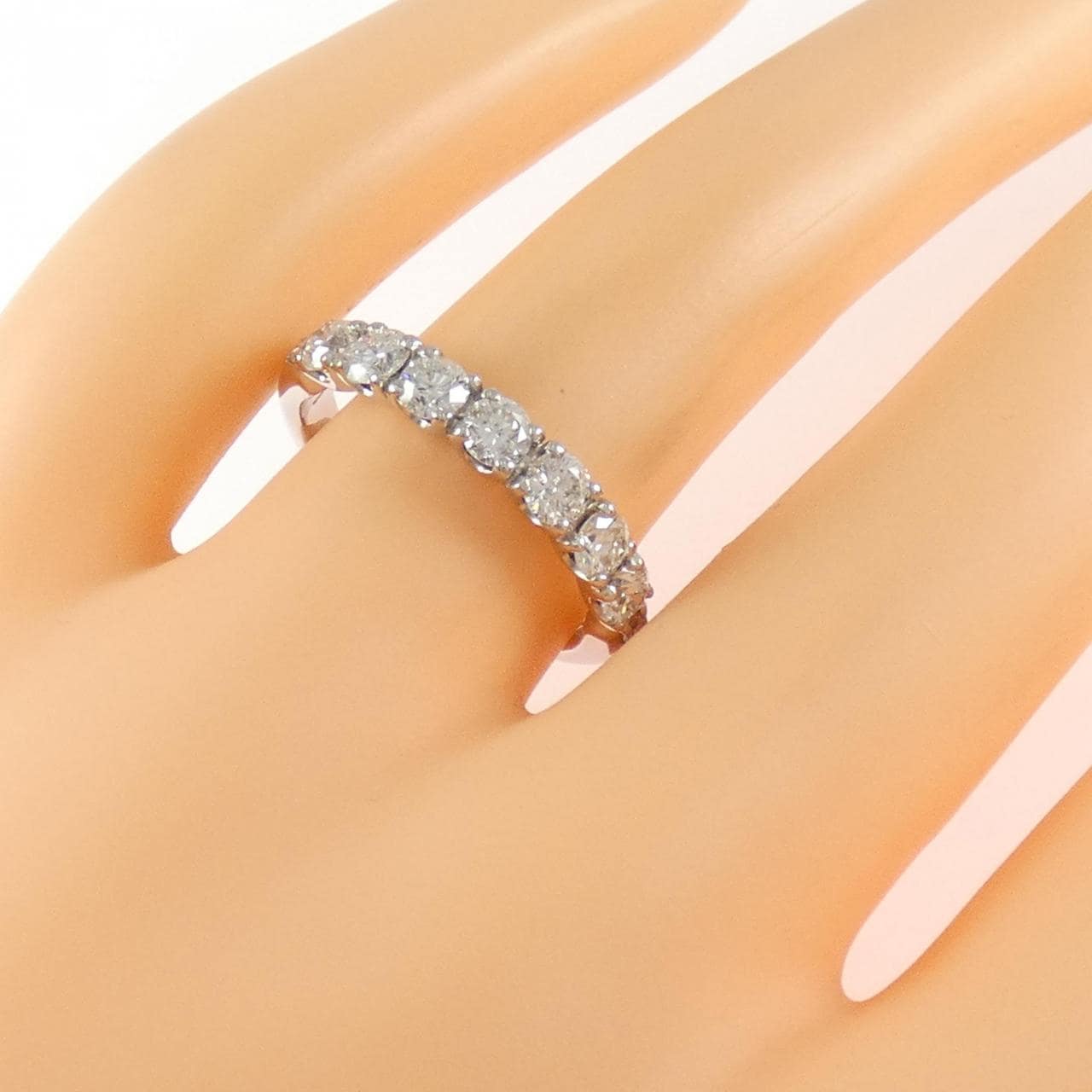 PT900 ハーフエタニティ ダイヤモンド リング 1.00CT