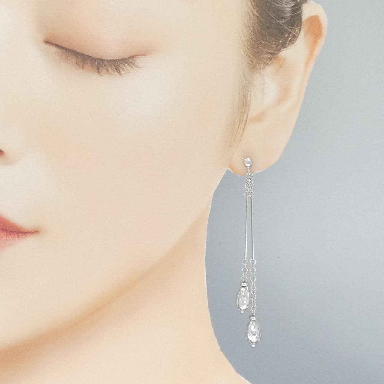 750WG/K18WG ピアス