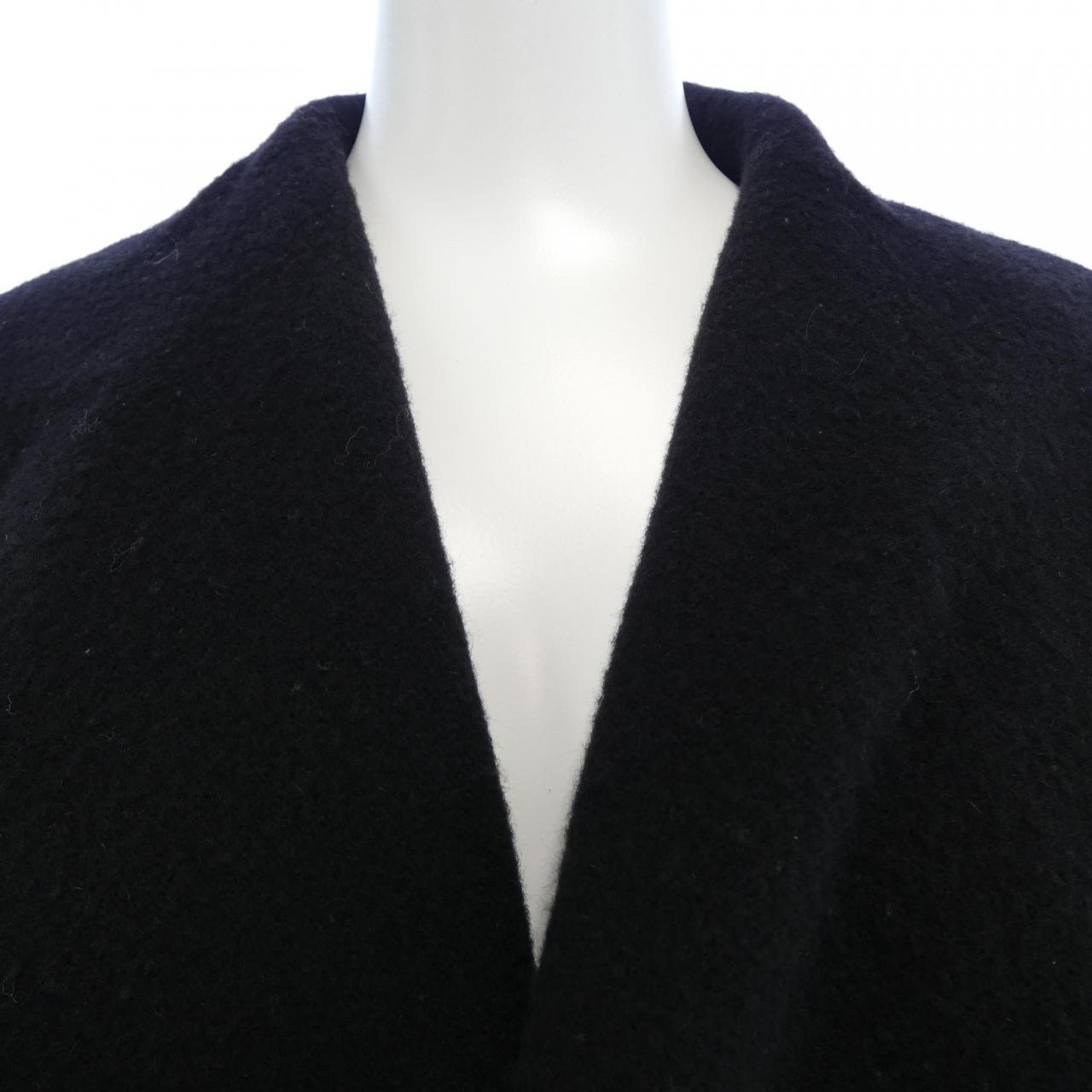 モンクレール MONCLER 20930081885 ダウンジャケット