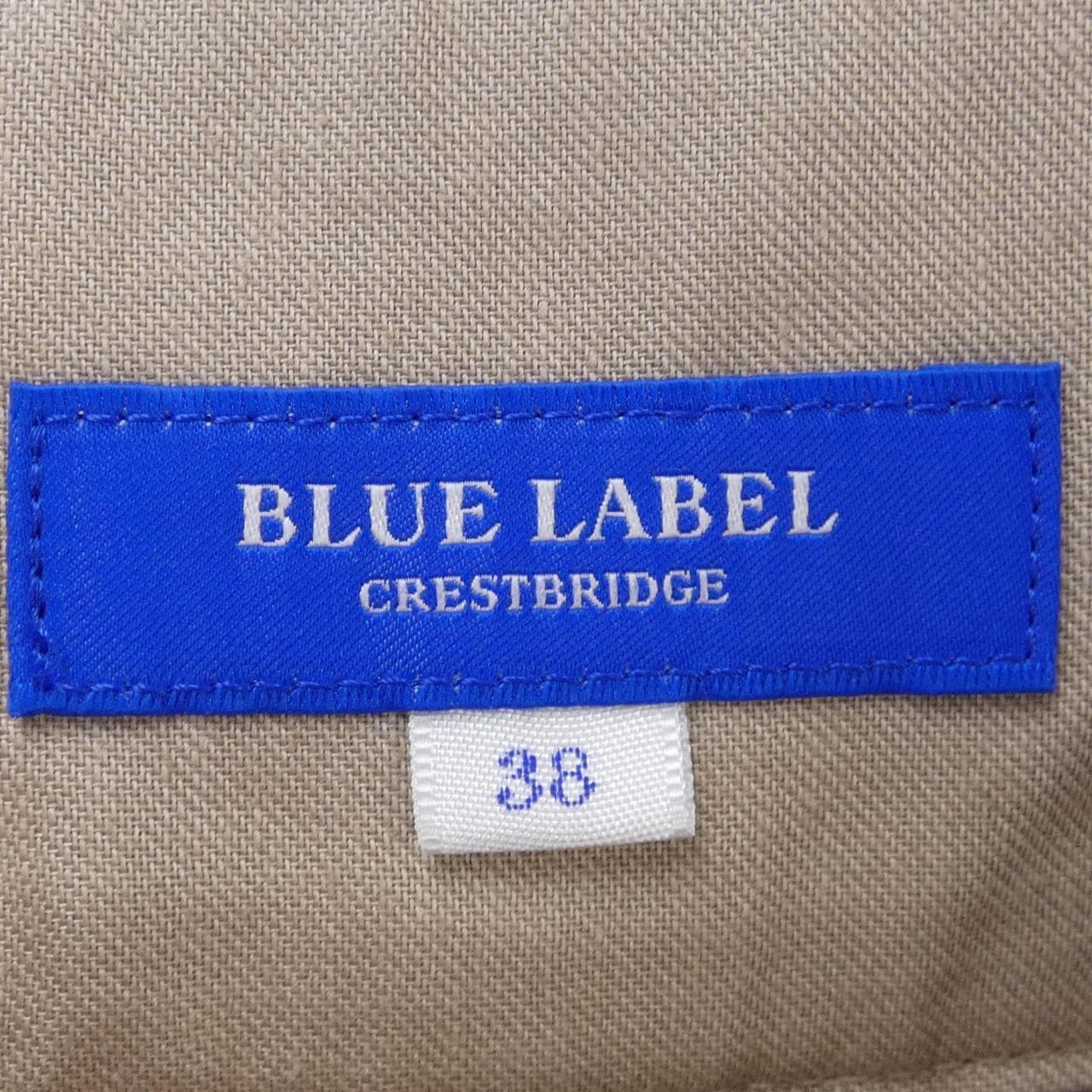 ブルーレーベルクレストブリッジ BLUE LABEL CRESTBRID ショートパンツ