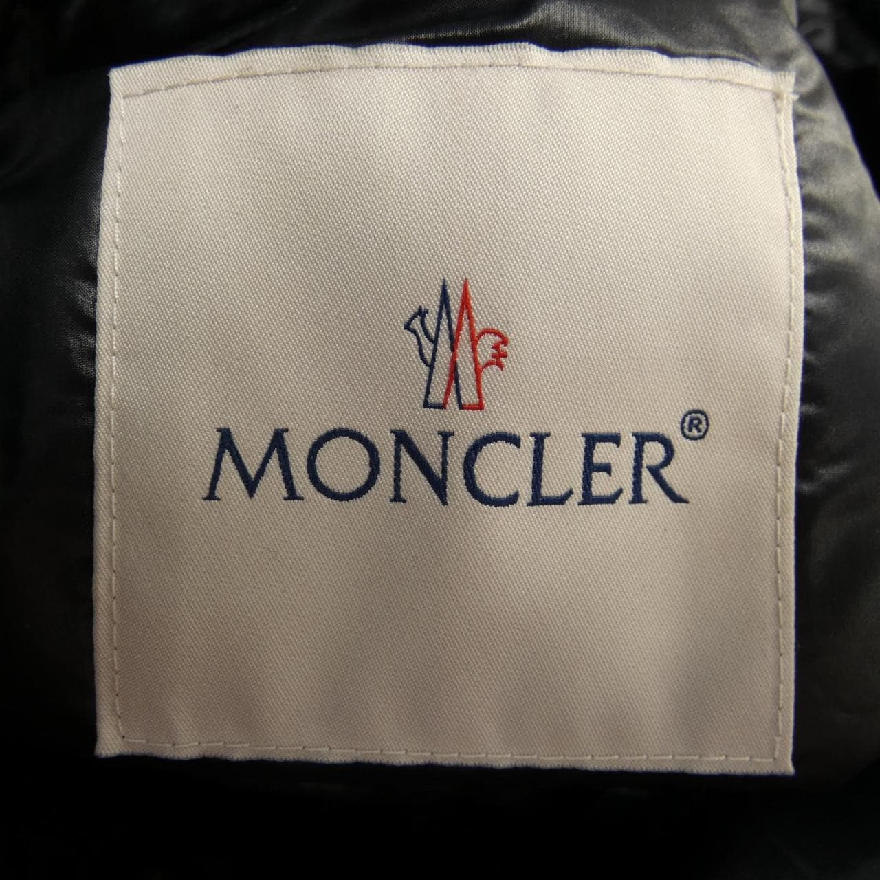 モンクレール MONCLER ダウンコート