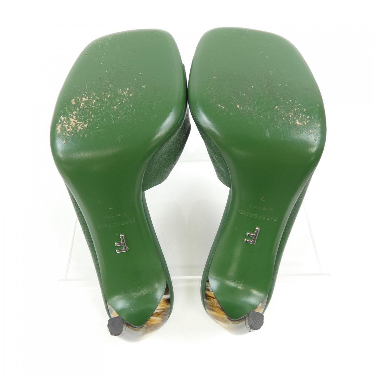 フェラガモ FERRAGAMO サンダル